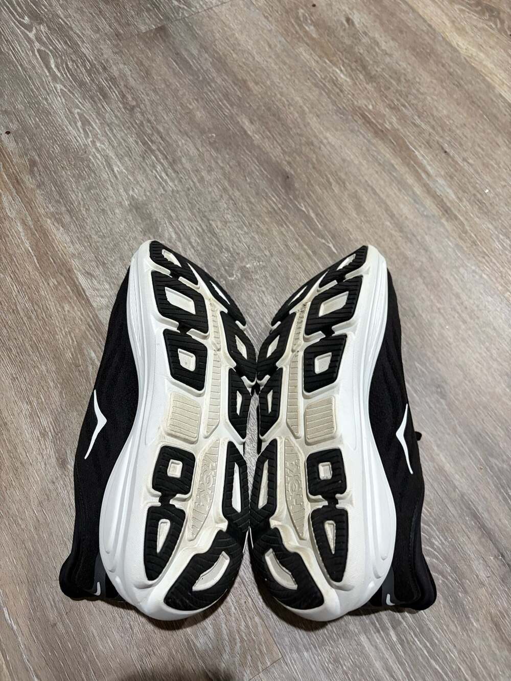 Hoka One One Bondi 9 Wide Running Shoes Black White Women's Size 11D - Picture 7 of 9